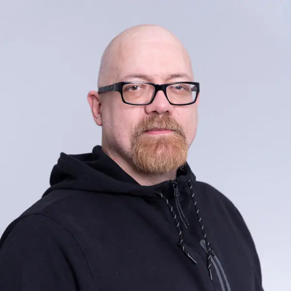 Headshot of Randy Briley.